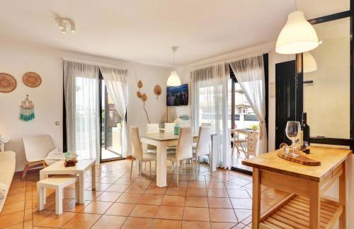 La Torre del Mar, rincón del Atlántico Lajares- Origomare - Remote work - Photo 9