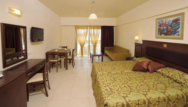Euronapa Hotel Apartments - Foto 2