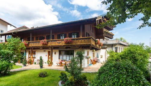 Café Chiemgau und Gästehaus - Foto 2