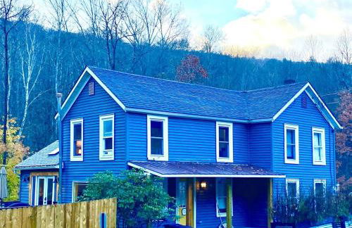 Charming 120-year-old farmhouse by the creek. - Foto 9