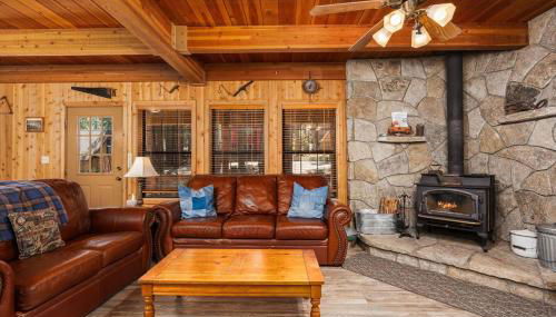 Toste Cabin- Spacious 3BR Cabin in East Village! - Foto 3