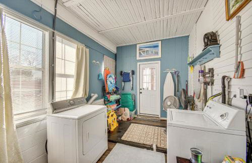 Hampton Sanctuary with Fire Pit and Fenced Yard! - Foto 34