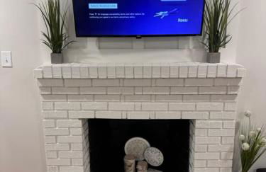 Elegant Family Home near Downtown - Foto 10