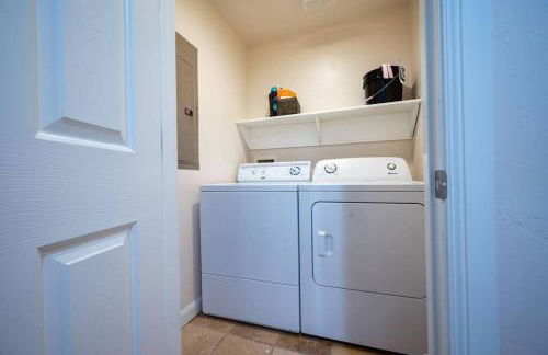 Snowbasin Lakehouse LS27 Ski Getaway Hot Tub - Foto 11