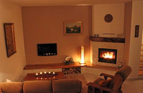 Holiday home Ema - Foto 36