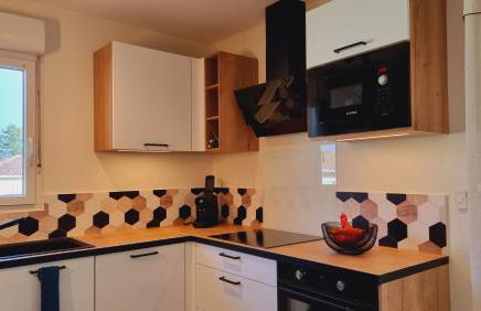 T2 quartier Mermoz, 2 places de parking privées - Foto 5