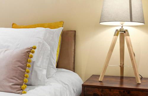 2BR Stylish Apartment in Euston and near Camden with Private Roof Terrace - Foto 16