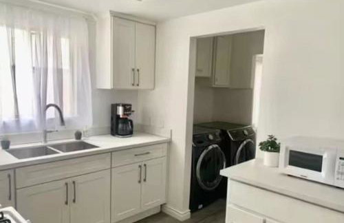 CA5 House Cozy 3BR in Azusa - Foto 14