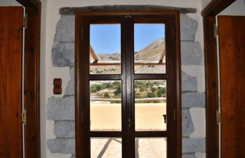 Traditional Villa with pool in Sfakia - Photo 7