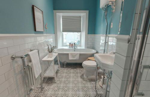 The Jodrell Luxury Suites - Photo 37