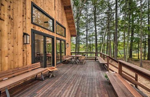 Modern Francestown Retreat on Scobie Pond! - Foto 24