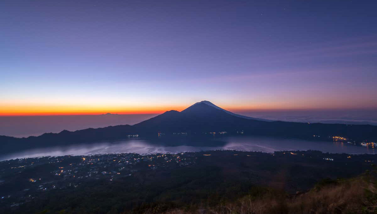 Mount Batur Sunrise Hike + Hot Springs - Foto 1