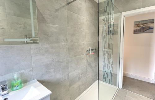 Modern 3-bed House With Parking Bamber Bridge, Preston - Foto 64