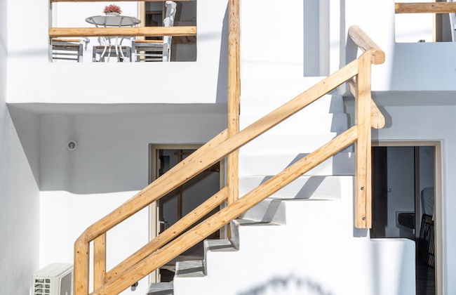 Depis Luxury Suites - Photo 79