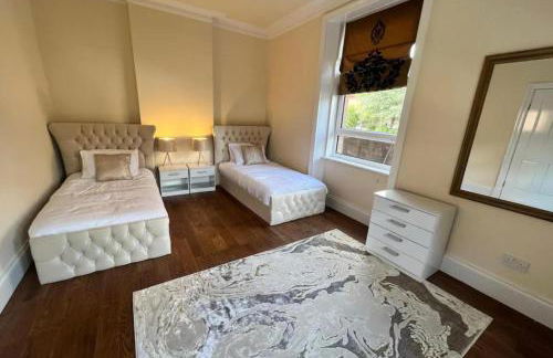 3 Bed - Sleeps 7 - Free Parking - Central Location - Foto 6