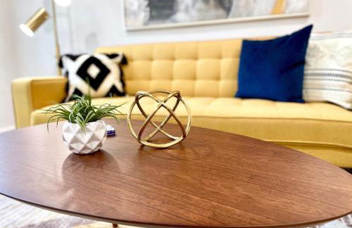 Downtown-Nomads-King Bed-Free Parking - Foto 5