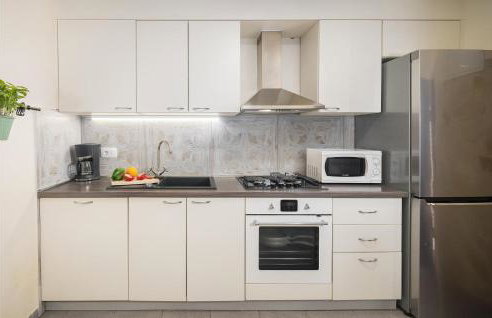 Cozy Home In Peresiji - Foto 23