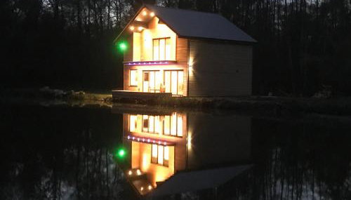 Lakeview House - Photo 2