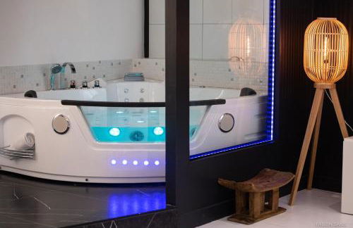 LOFT Clim - Jacuzzi Centre Gare - Parking gratuit - Foto 10