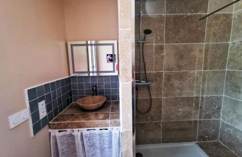 Villa au lac du Salagou - 10 pers - Foto 14