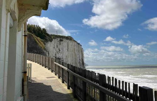 Villa Emilia - vue mer centre du village - Foto 36