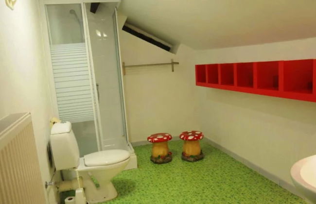 Watermill in Herbeumont With Sauna & Hot Tub - Photo 11