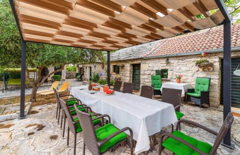 Gorgeous Home In Benkovac - Photo 2