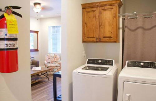 ZC4 Pet Friendly Home Near Zion - Foto 12