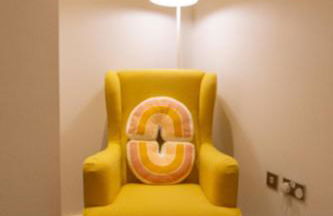 Central Gem: Cosy 2BR with Private Balcony - Foto 33