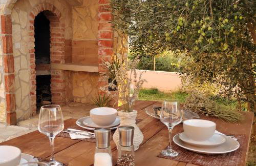 Holiday home with private pool and mini golf Fjaka, Zadar region - Photo 11