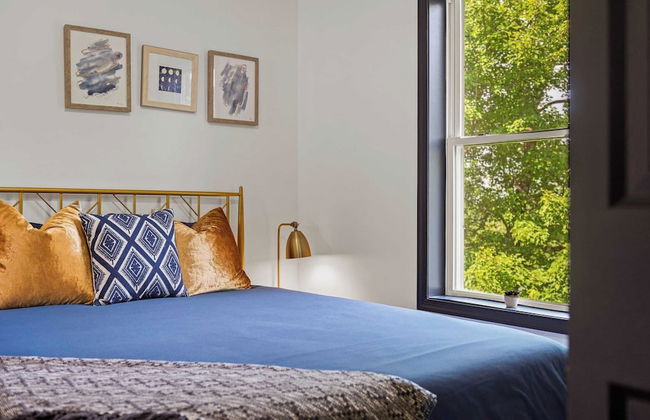 For Lake Sake by Avantstay Lakefront + Hot Tub + View - Photo 45