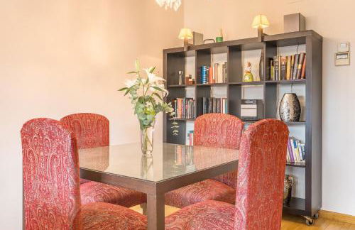 Central, Spacious Parking - Foto 19