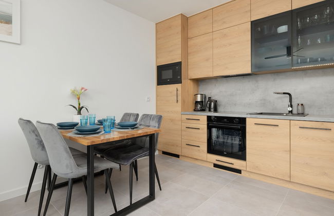 Pet-friendly Spadochroniarzy by Renters - Photo 64