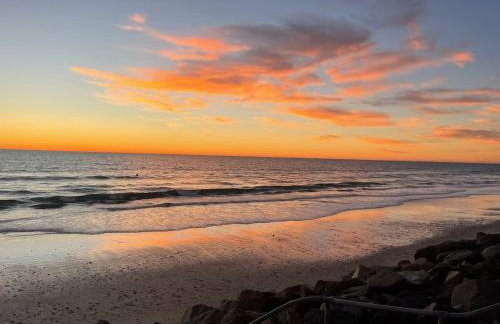 Gated Lakefront Estate - Seaside with Private Beach - Foto 16