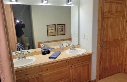 The Coral Castle - Gorgeous and Great Location! - Photo 49