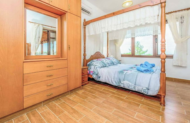 Villa Aphrodite Argaka - Photo 20