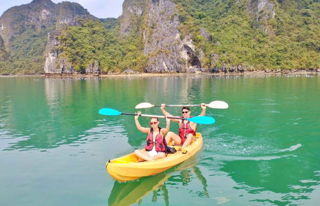 Ha Long Bay Day Trip - Photo 3