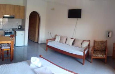 Cuckoo's nest - Photo 13