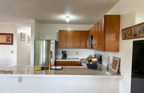 Blue ocean views, AC, 2B2B, Pool, 2 Min Magic sands Beach - Foto 16