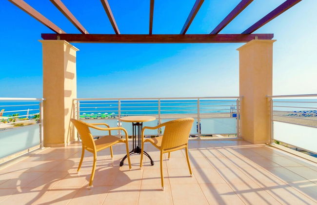 Beachfront Villa Avra With Private Swimming Pool - Foto 7