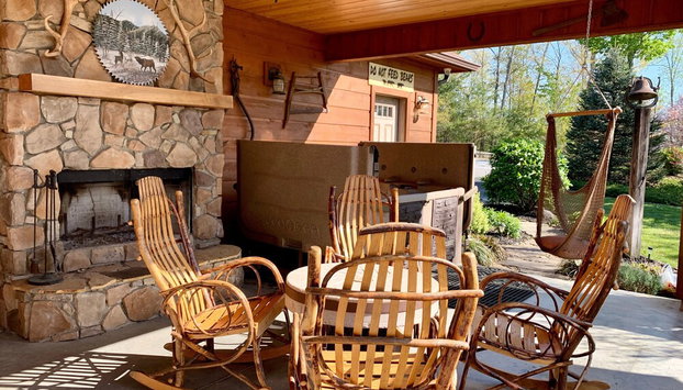 Kim's Cove Motorcycle-Friendly Cabin - Foto 2, Imagen principal