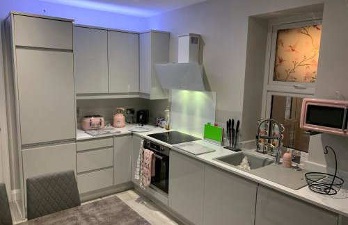 Seaview Aurora House - Central Luxury Apartment - Photo 19