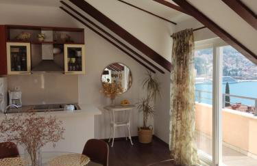 Attic Apartment Iris - Foto 8