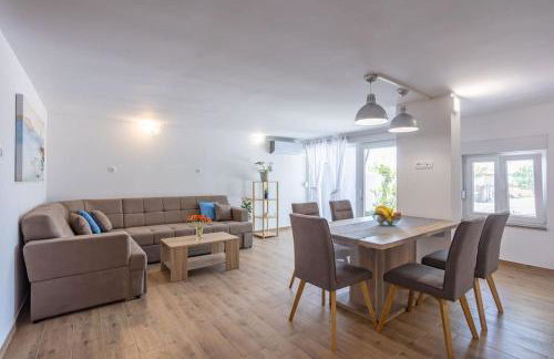 Apartman Pepa Split (Žrnovnica) - Photo 3