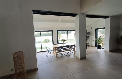 Location villa avec piscine proche de la mer - Foto 9