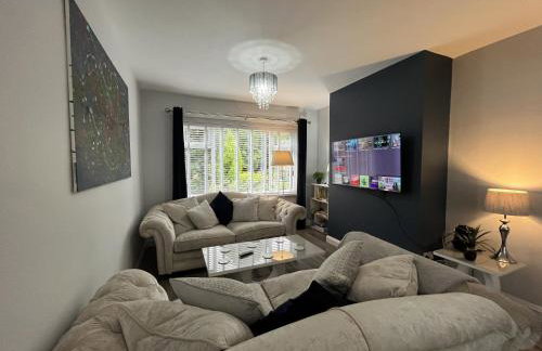 Modern 3-bed stay-away-home sleeps 6 nr Manchester - Foto 43