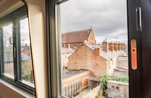 Benyon Street Townhouse - Photo 12