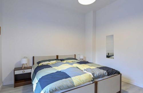 HOST4U - ANGOLO TERME Beautiful Apartment with Parking - Foto 13