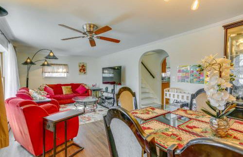 Milford Family Home with Koi Pond and Porch! - Foto 6