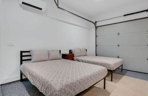 Sleeps 42 2 Pools & Game Room 11BR near Downtown - Foto 54